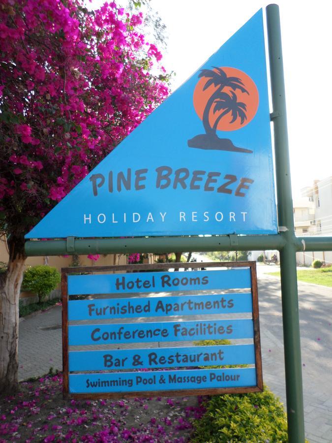 Pinebreeze Holiday Resort Nyali Beach Eksteriør billede